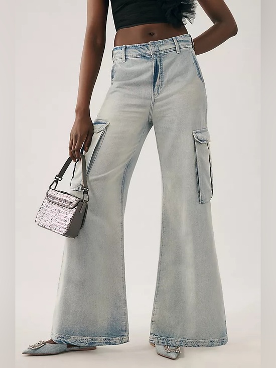 Pilcro Denim - Pilcro Wide-Leg Cargo Jeans High-Rise Size 30 – Wanda Wash Lyocell Blend
